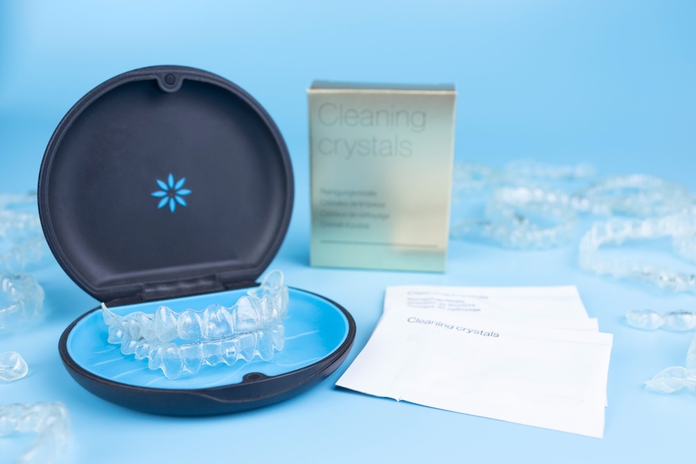 invisalign-transparent-braces-with-cleaning-crystals