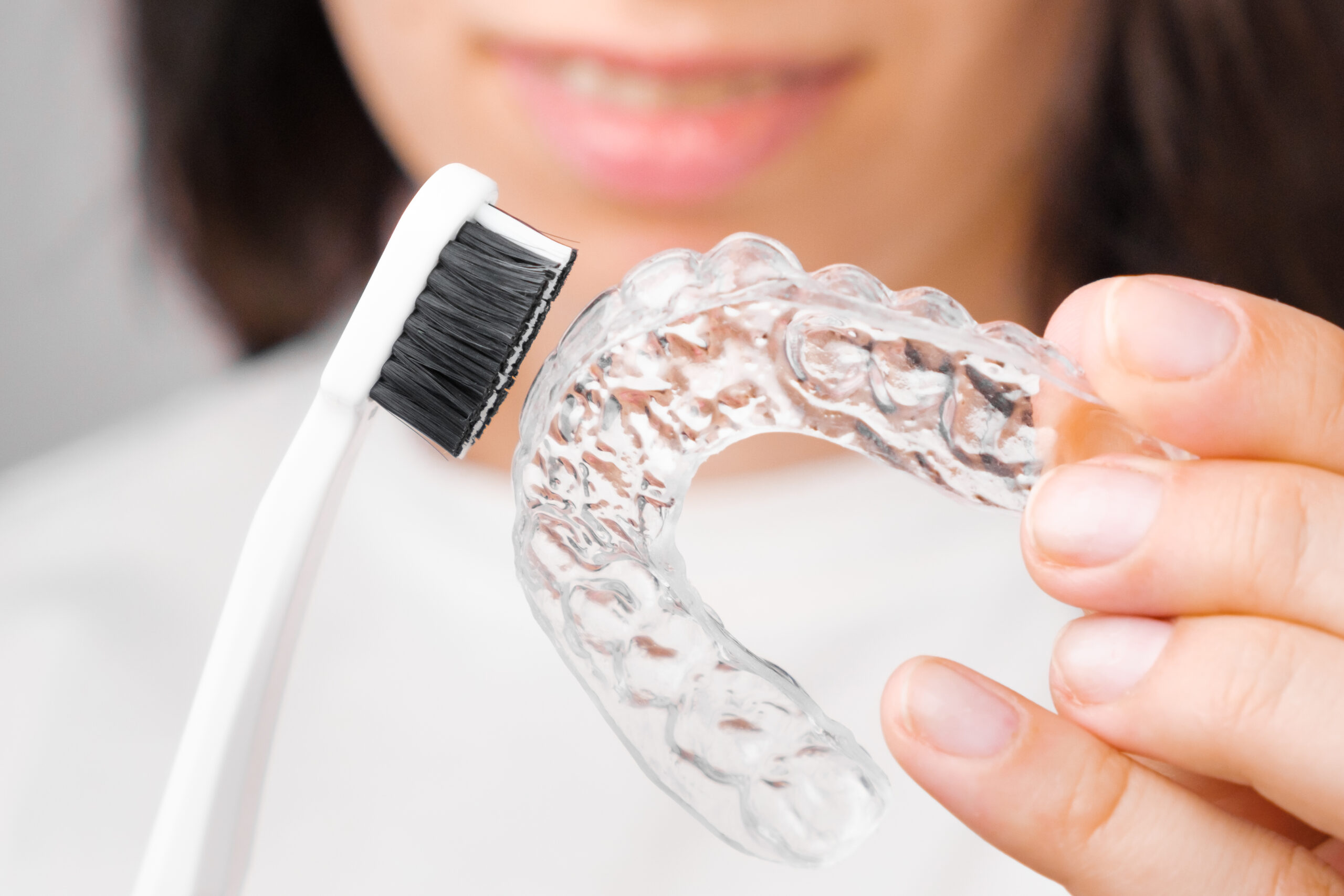 How to Clean Invisalign